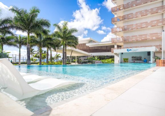 Sonesta Maho Beach Resort, Casino & Spa Debuts New Club Level for Adult Travelers